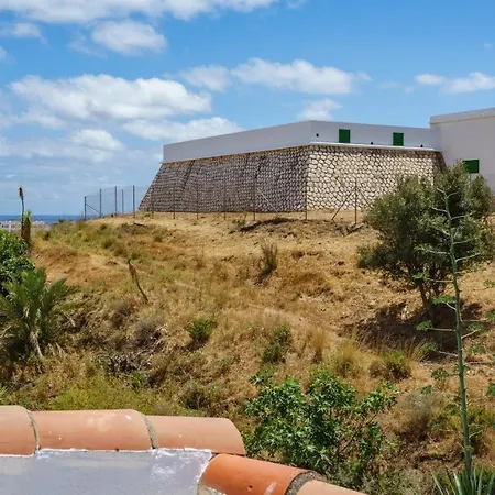 Cozy Terrace With Pool By Costarentals - Ref 206 Appartamento