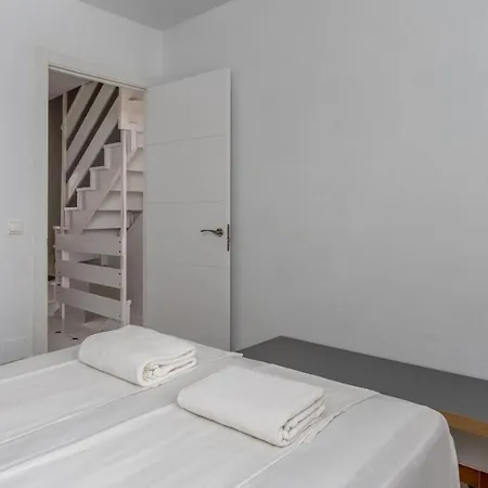 Cozy Terrace With Pool By Costarentals - Ref 206 Fuengirola