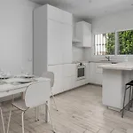 Cozy Terrace With Pool By Costarentals - Ref 206 דירה