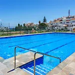 Cozy Terrace With Pool By Costarentals - Ref 206 דירה *