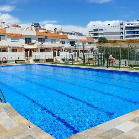 Cozy Terrace With Pool By Costarentals - Ref 206 *