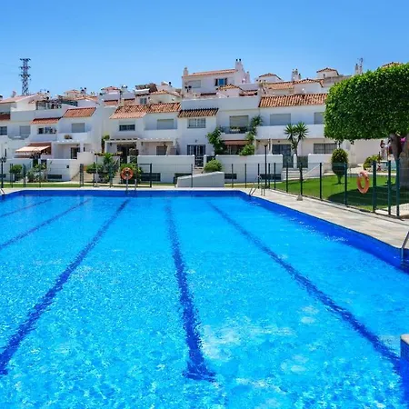 Cozy Terrace With Pool By Costarentals - Ref 206