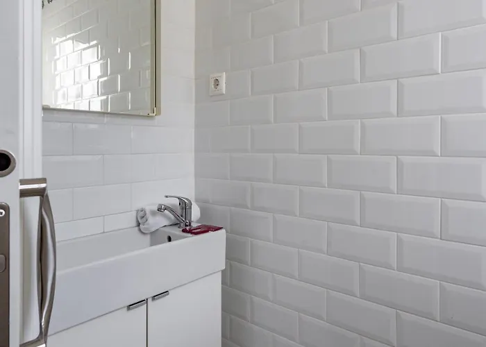 Apartment Cozy Terrace With Pool By Costarentals - Ref 206 Fuengirola