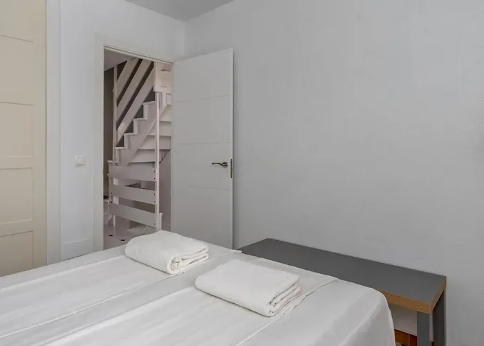 Cozy Terrace With Pool By Costarentals - Ref 206 Fuengirola