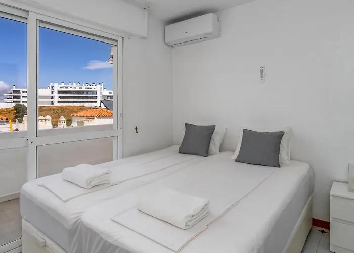 Cozy Terrace With Pool By Costarentals - Ref 206 Apartment Fuengirola
